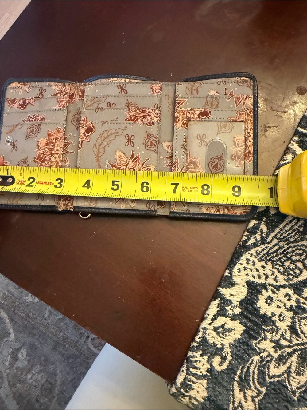 HOBO Jill Trifold Leather Wallet - Picture 6 of 7